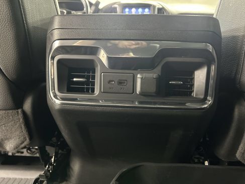 Used 2022 GMC Sierra 2500 Denali AWD/4WD image 23