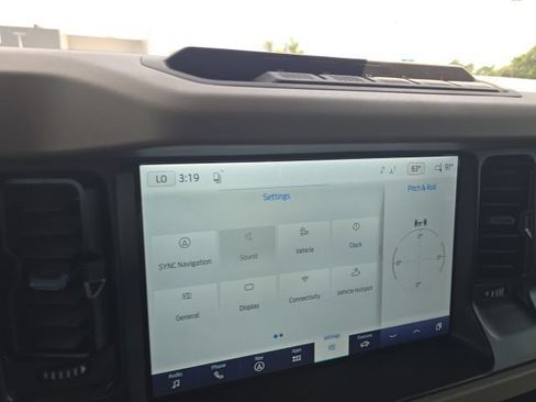 Used 2022 Ford Bronco Wildtrak AWD/4WD image 12