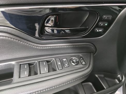 Used 2023 Honda Odyssey Touring image 26