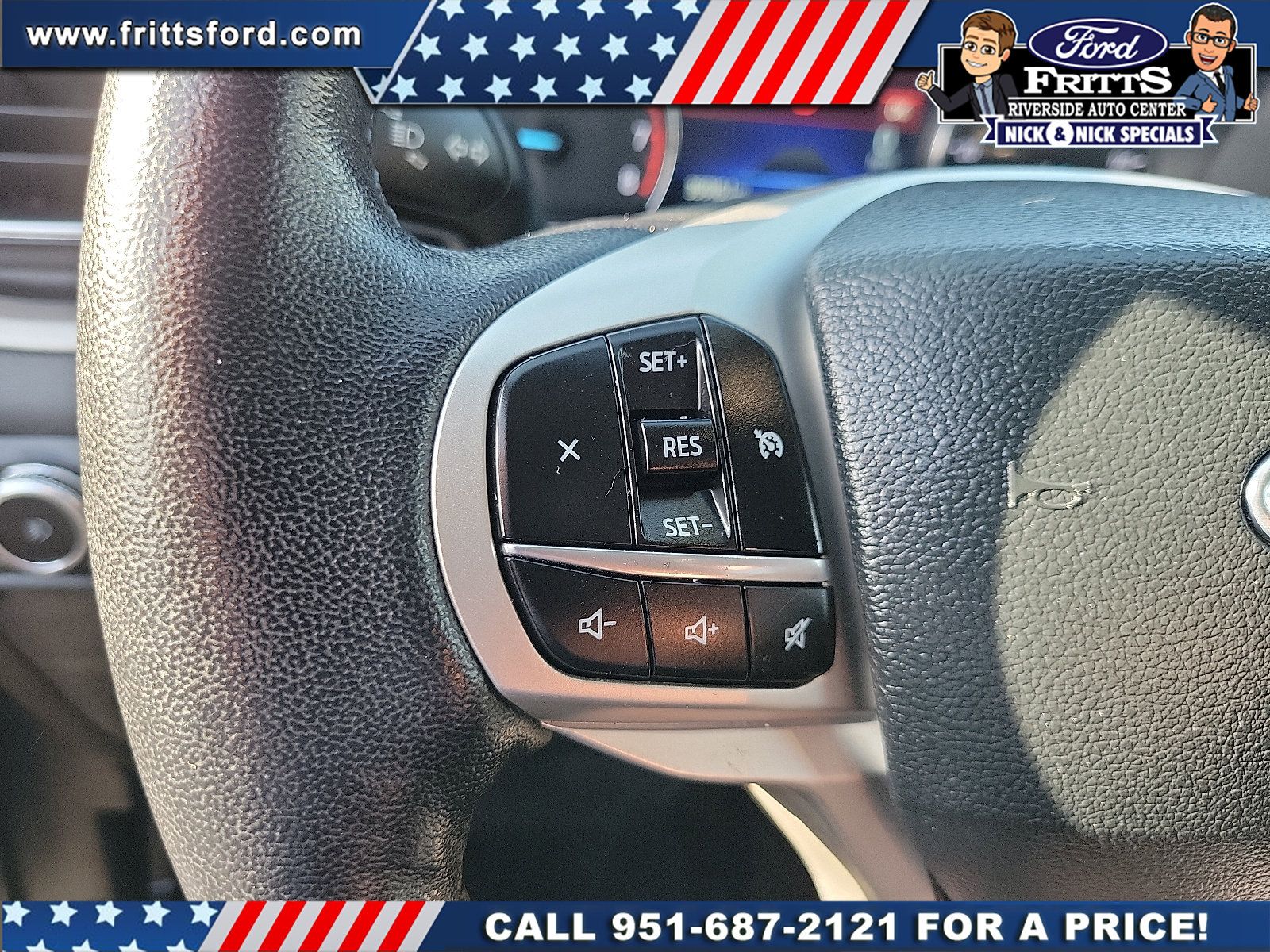 Certified 2023 Ford Explorer XLT w/ Equipment Group 202A RWD image 6