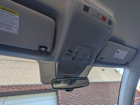 Used 2024 Volkswagen Taos S image 28