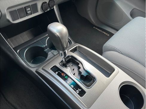 Used 2014 Toyota Tacoma 4x4 Double Cab image 19