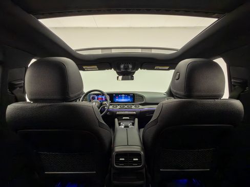 Used 2025 Mercedes-Benz GLE 450 4MATIC Coupe image 11