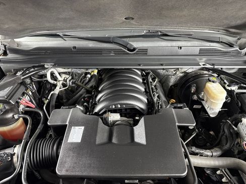 Used 2016 Chevrolet Suburban LTZ AWD/4WD image 9