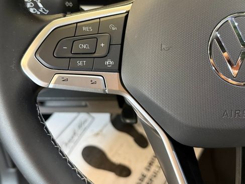 Used 2023 Volkswagen Atlas SE image 10