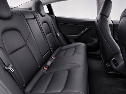 Used 2023 Tesla Model 3 Standard Range RWD image 23