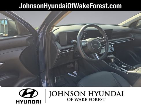 Certified 2025 Hyundai Tucson SEL image 24