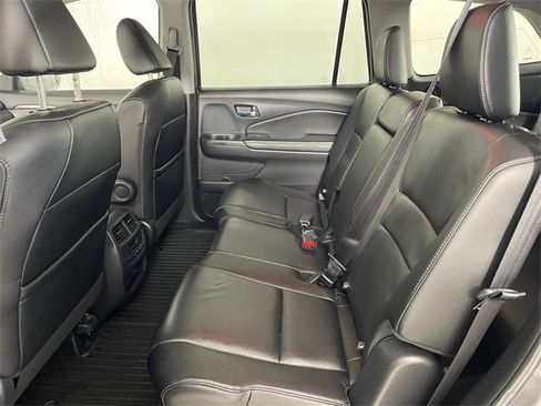 Used 2016 Honda Pilot EX-L image 17