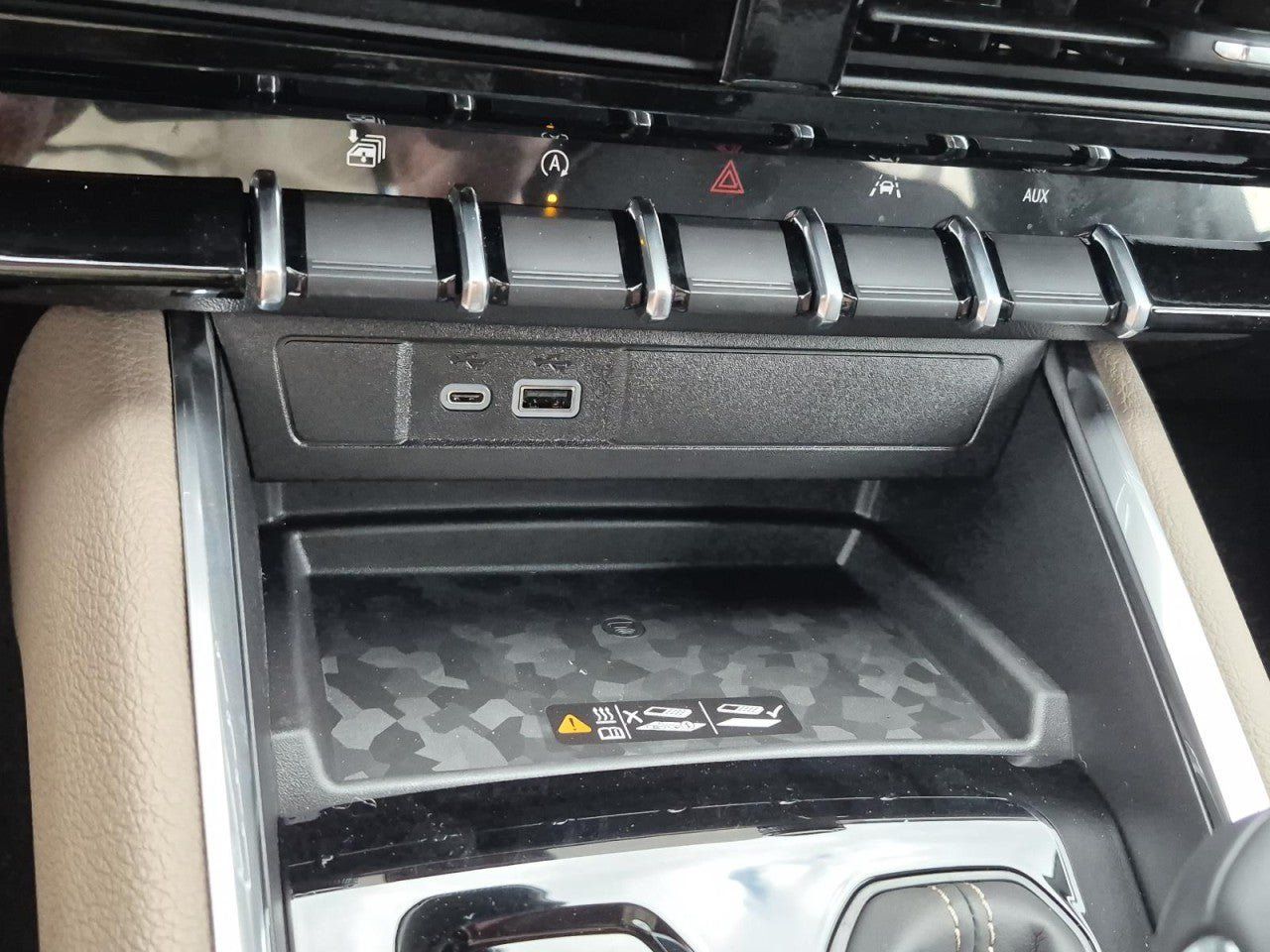 New 2026 GMC Canyon Denali AWD/4WD image 18