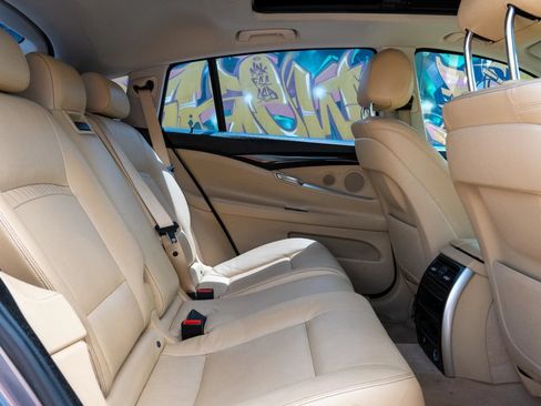 Used 2016 BMW 535i Gran Turismo RWD image 35