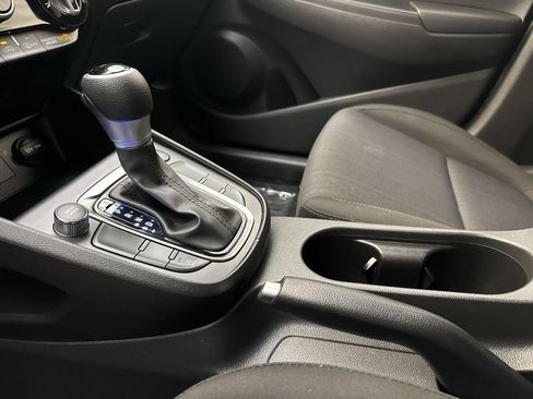 Used 2023 Hyundai Kona SEL AWD/4WD image 18