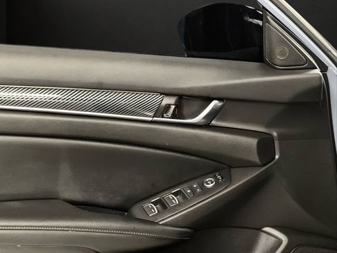 Used 2022 Honda Accord Sport image 32