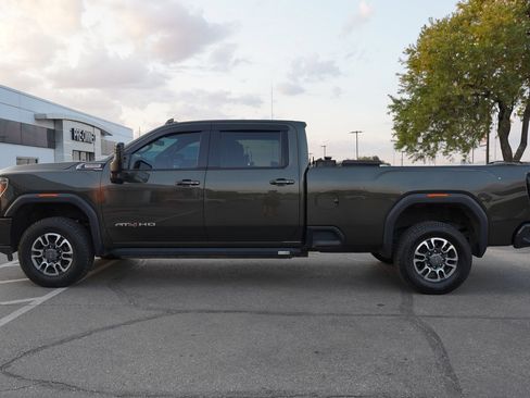 Used 2023 GMC Sierra 3500 AT4 w/ AT4 Preferred Package AWD/4WD image 4
