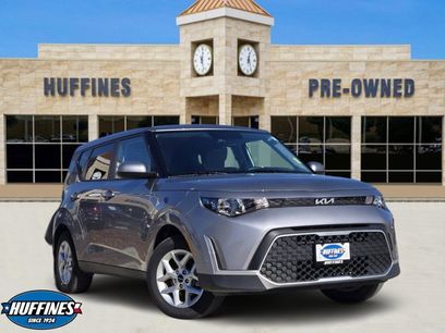 Certified 2025 Kia Soul LX