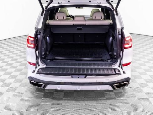 Used 2023 BMW X5 M50i w/ Executive Package AWD/4WD image 38