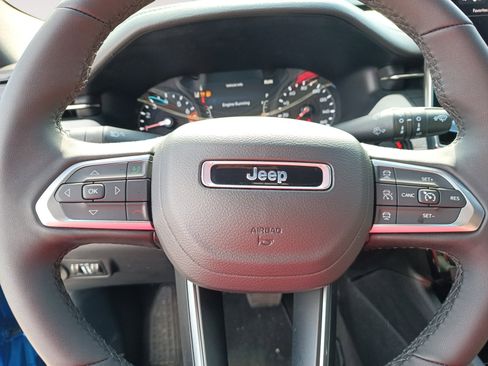 Certified 2024 Jeep Compass Limited image 13
