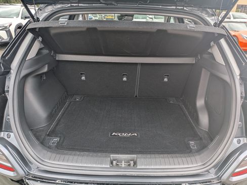 Used 2020 Hyundai Kona Limited AWD/4WD image 13