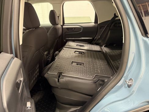 Used 2023 Ford Bronco Sport Badlands image 43