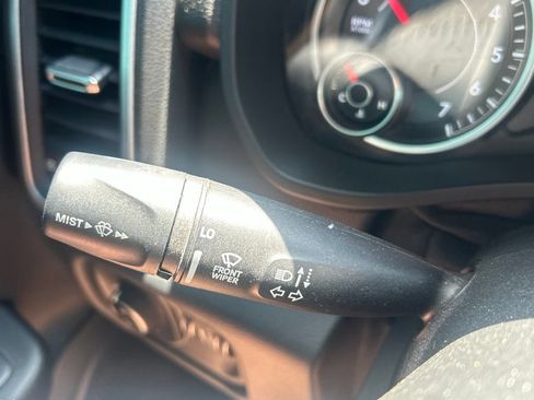 Used 2019 RAM 1500 Big Horn AWD/4WD image 25