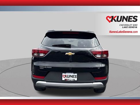 Used 2025 Chevrolet TrailBlazer LT AWD/4WD image 7