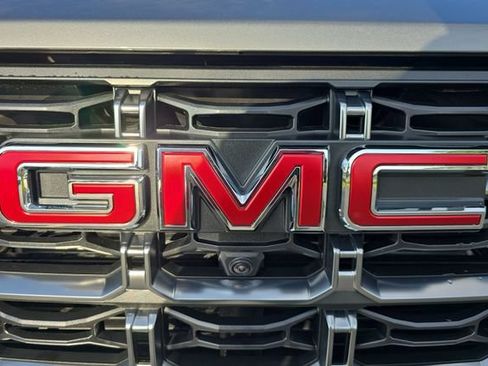 New 2026 GMC Canyon AT4 w/ Technology Plus Package AWD/4WD image 32