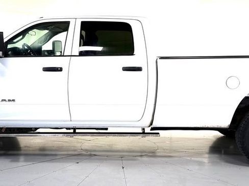 Used 2019 RAM 3500 Tradesman AWD/4WD image 6