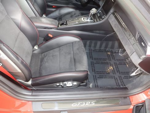 Used 2019 Porsche 911 GT3 RS image 16