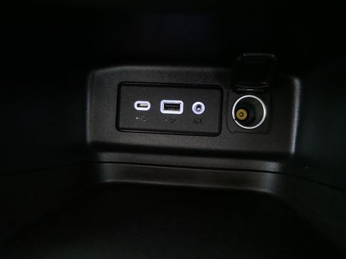 Used 2021 Chevrolet Equinox LT AWD/4WD image 30