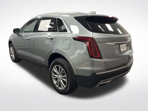 Certified 2023 Cadillac XT5 Premium Luxury image 3