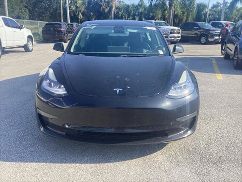 Used 2023 Tesla Model 3 Standard Range RWD image 2
