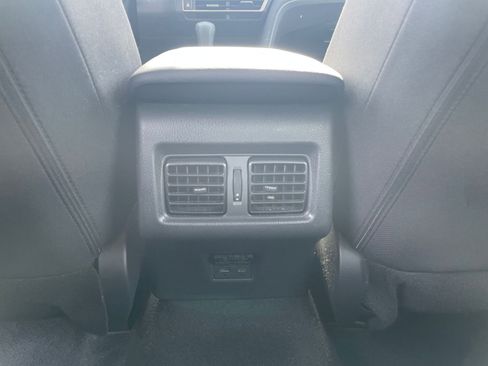 Used 2025 Toyota Camry LE image 23