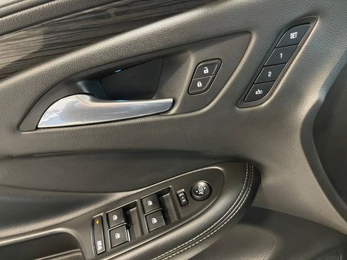 Used 2017 Buick Envision Premium image 20