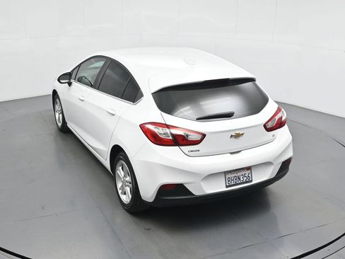 Used 2018 Chevrolet Cruze LT image 40