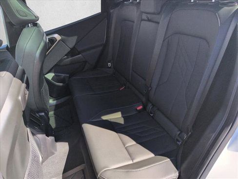 Used 2025 BMW X3 xDrive30i w/ Convenience Package image 19