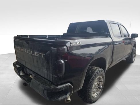 Used 2022 Chevrolet Silverado 1500 LT w/ Protection Package image 3