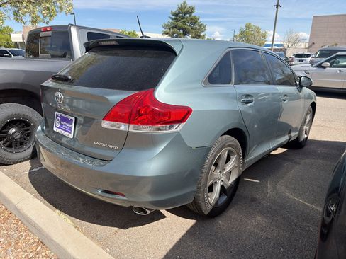 Used 2012 Toyota Venza Limited AWD/4WD image 6