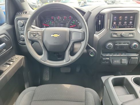 Used 2025 Chevrolet Silverado 1500 Custom w/ Turbomax Blackout Package AWD/4WD image 12