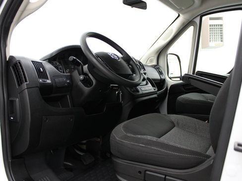 Used 2019 RAM ProMaster 2500 FWD image 7