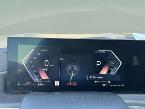 Used 2024 BMW X5 xDrive40i w/ Parking Assistance Package image 25