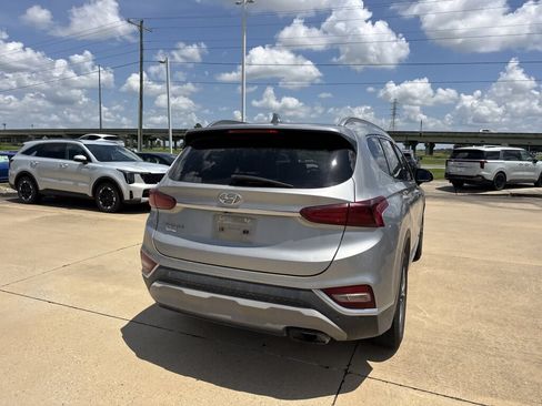 Used 2020 Hyundai Santa Fe SEL w/ Convenience Package FWD image 18