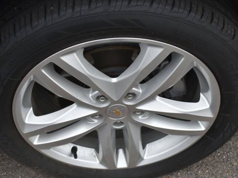 Used 2018 Chevrolet Equinox Premier AWD/4WD image 7