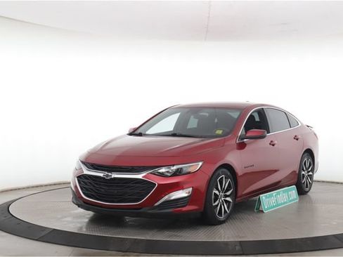 Used 2022 Chevrolet Malibu RS FWD image 10