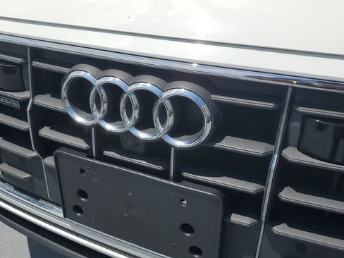 Certified 2023 Audi Q8 Premium w/ Convenience Package AWD/4WD image 11