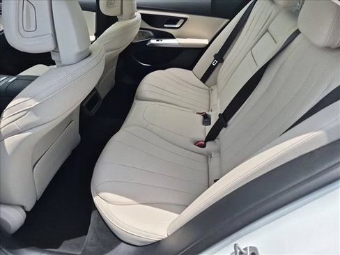 Used 2026 Mercedes-Benz E 350 Sedan image 20