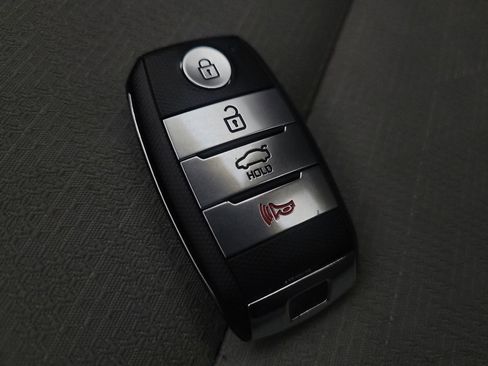 Used 2023 Kia Rio S w/ Technology Package FWD image 32