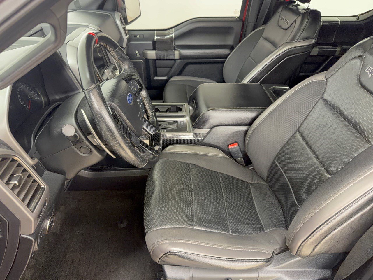 Used 2020 Ford F150 Raptor w/ Equipment Group 802A Luxury AWD/4WD image 5