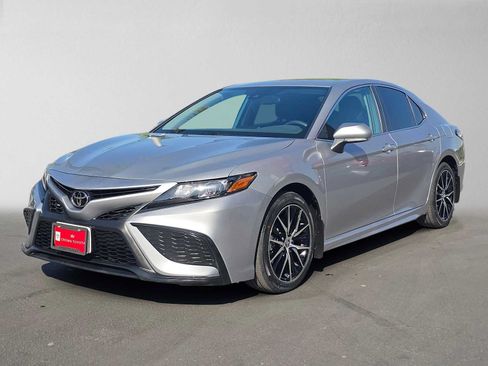 Certified 2024 Toyota Camry SE FWD image 8