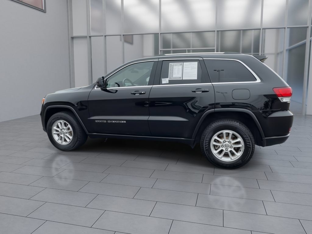 Used 2020 Jeep Grand Cherokee Laredo w/ Security & Convenience Group AWD/4WD image 5