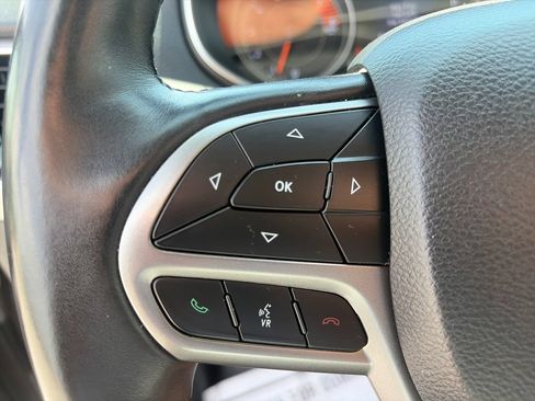 Used 2019 Jeep Cherokee Limited w/ Trailer Tow Group AWD/4WD image 30