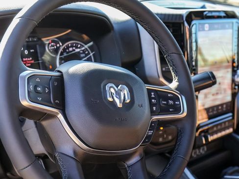 New 2025 RAM 2500 Big Horn AWD/4WD image 70